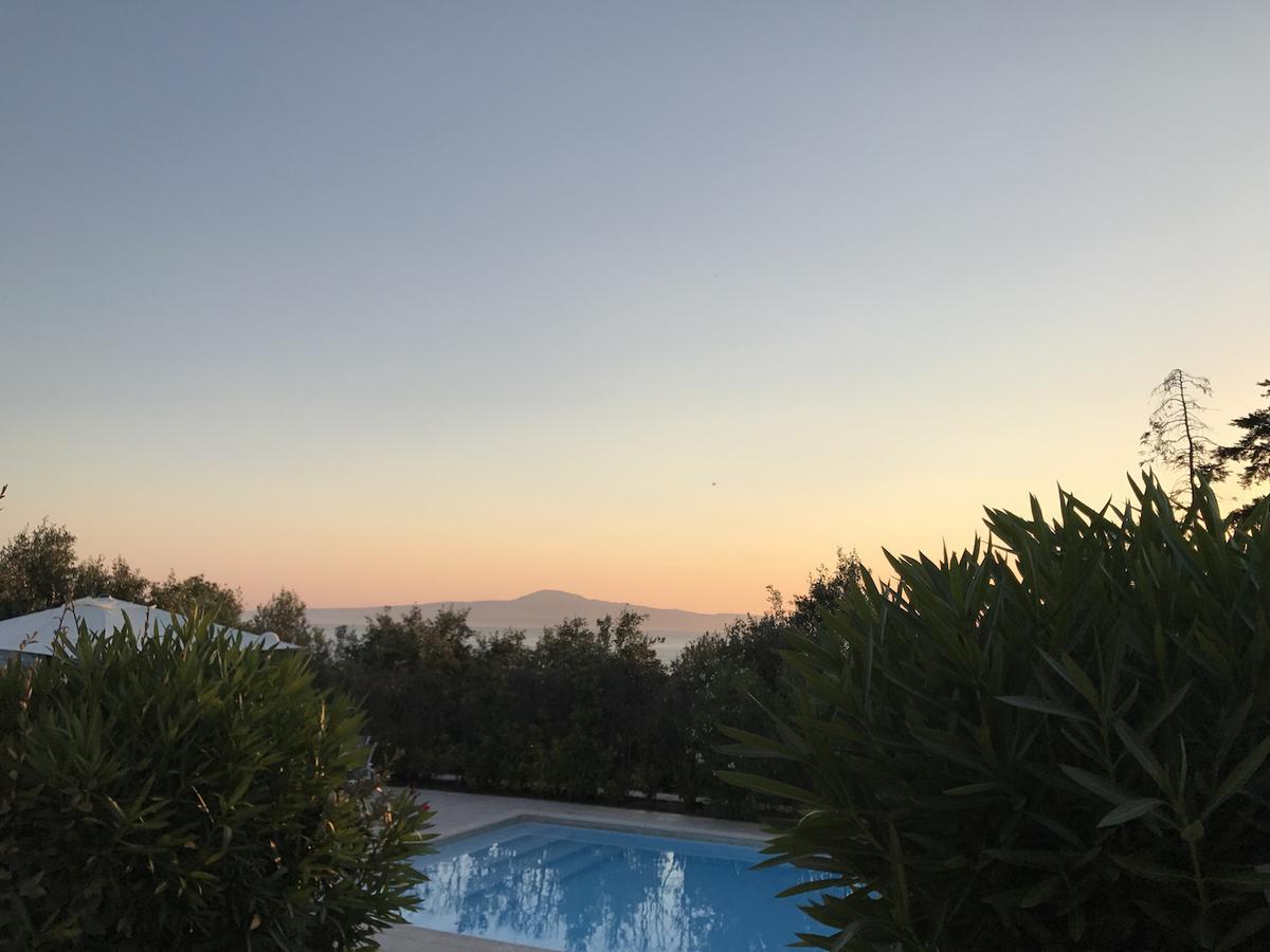 Irimar Retreat Managed By Hilltop Residences Mikrá Mandínia Esterno foto