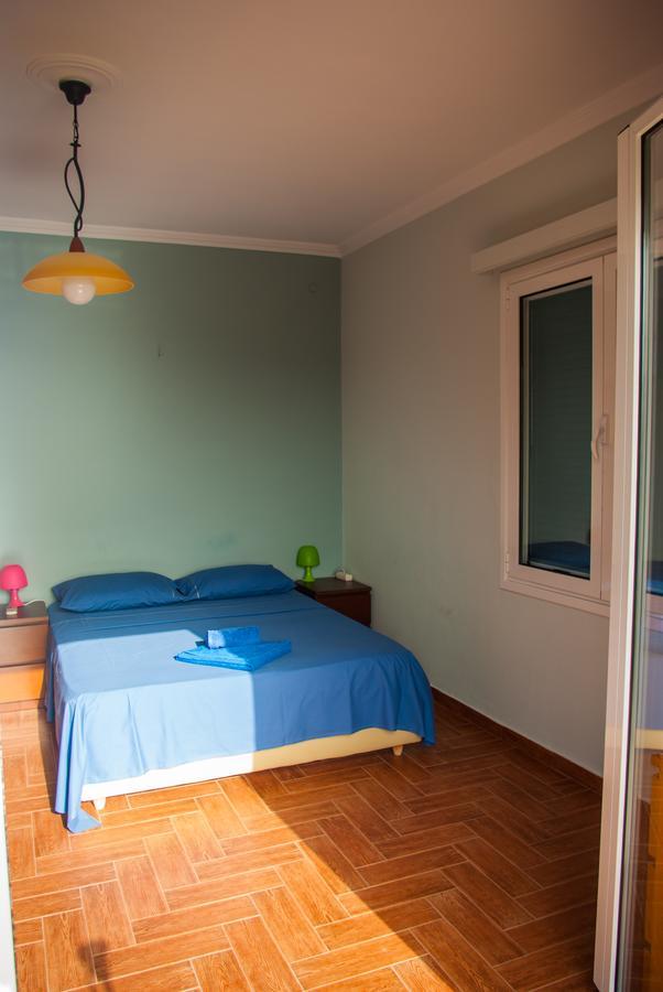 Irimar Retreat Managed By Hilltop Residences Mikrá Mandínia Esterno foto